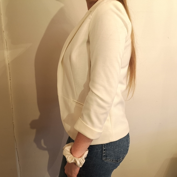White blazer - Picture 3 of 3